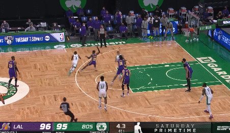 半岛体育APP-12投11铁还错失绝杀 沃克面对詹姆斯已经1胜30负